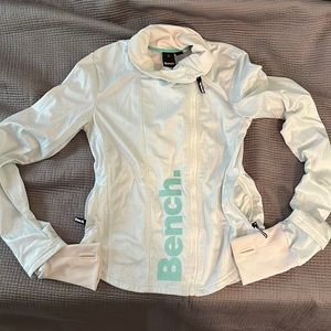 Bench Zip-Up Sweat Top